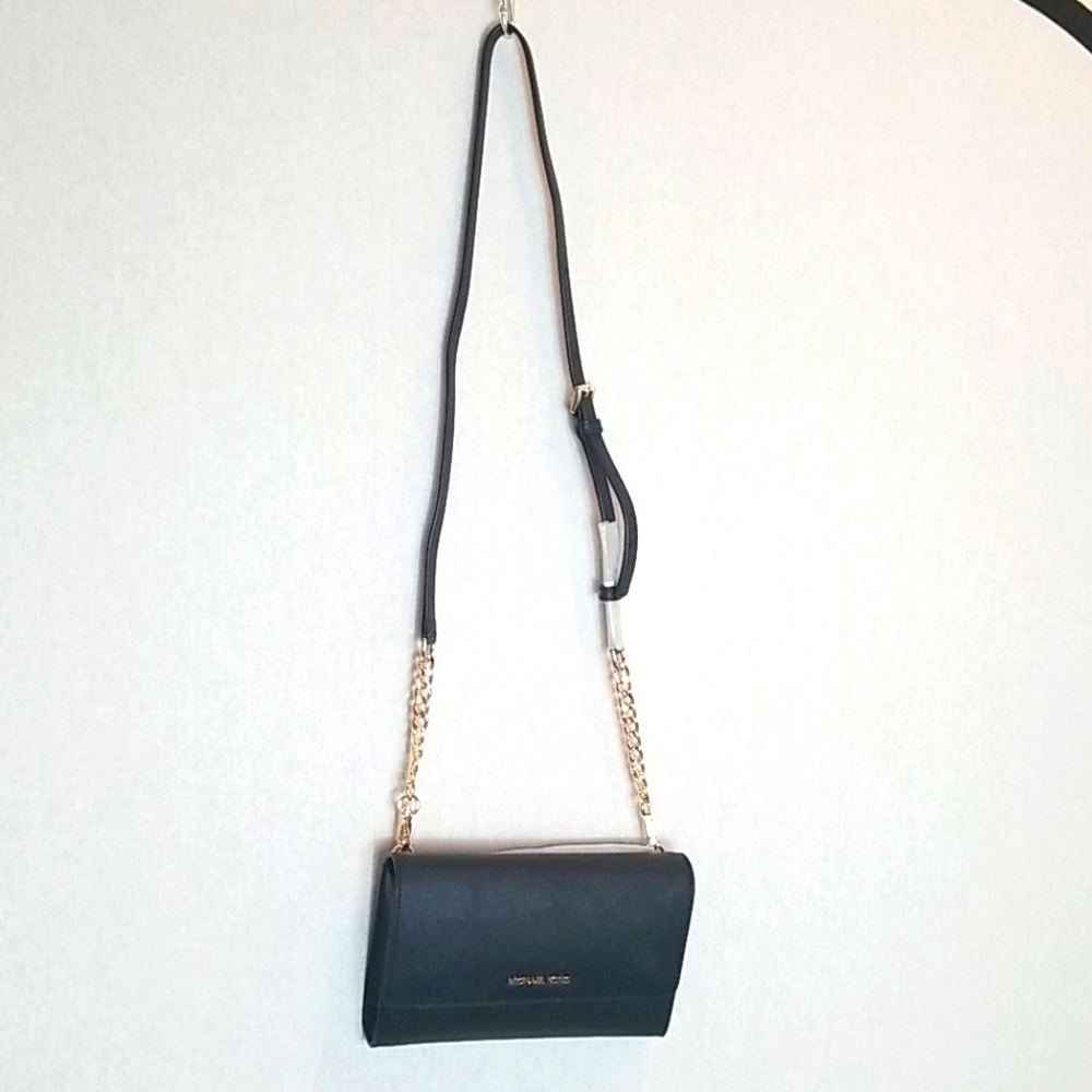 Michael kors clutch xbody Black Leather crossbody bag brand new with tag